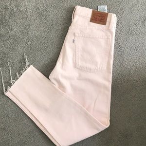 Light pink Levi Wedgie style Jeans